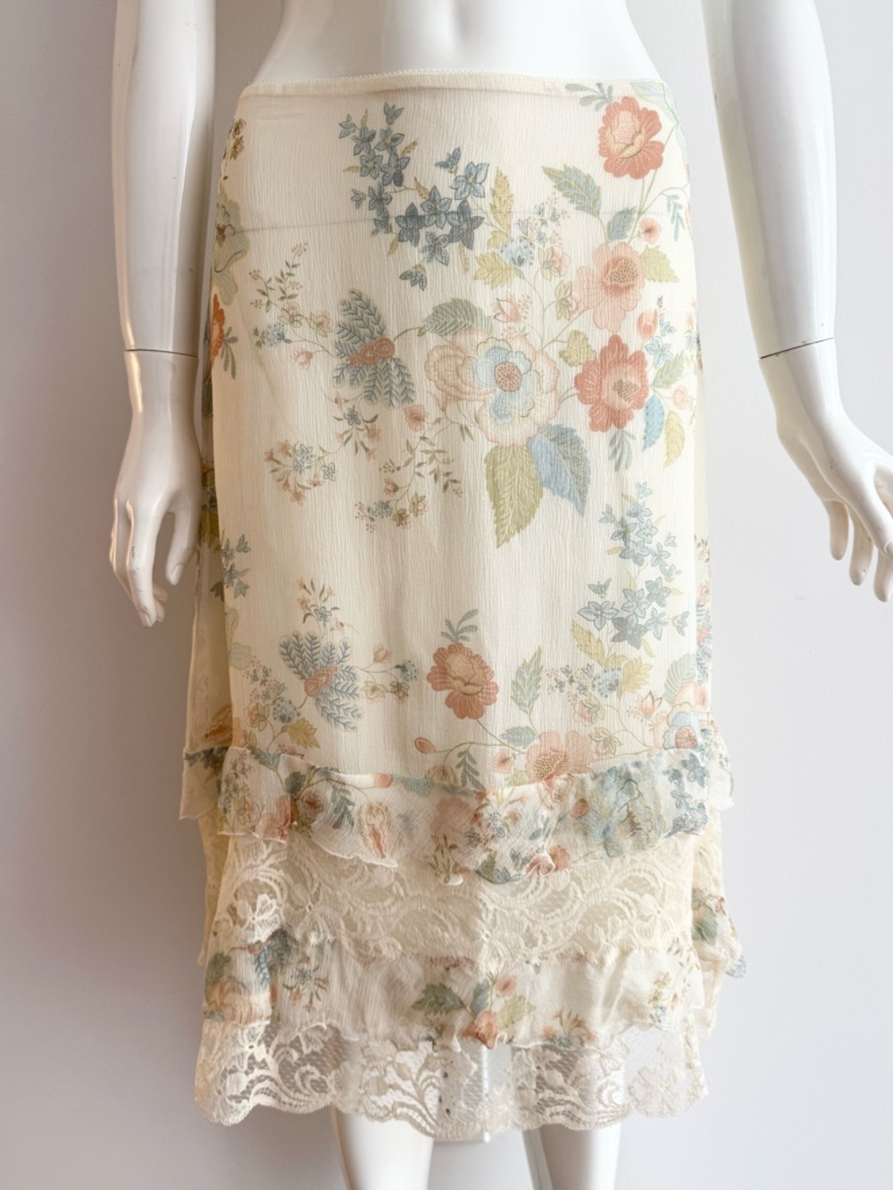 Max Mara Silk Floral Lace Trim Midi Skirt - Cream with Pastel Florals - Picture 4 of 10